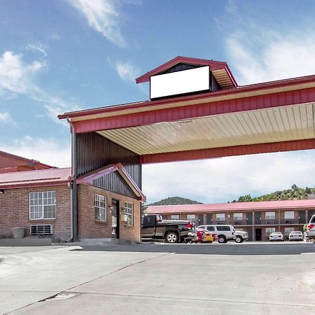 Rodeway Inn Prescott Bagian luar foto