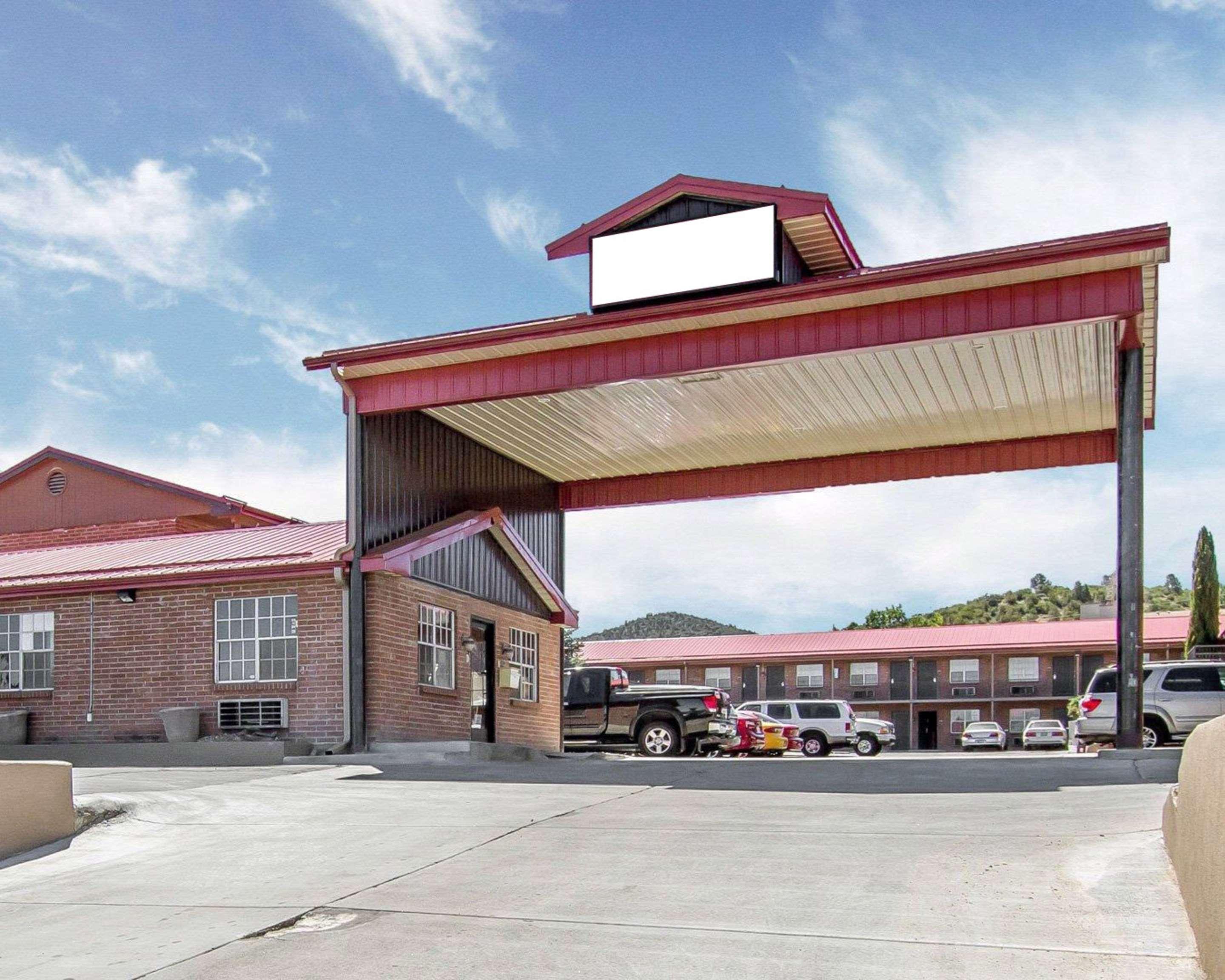 Rodeway Inn Prescott Bagian luar foto