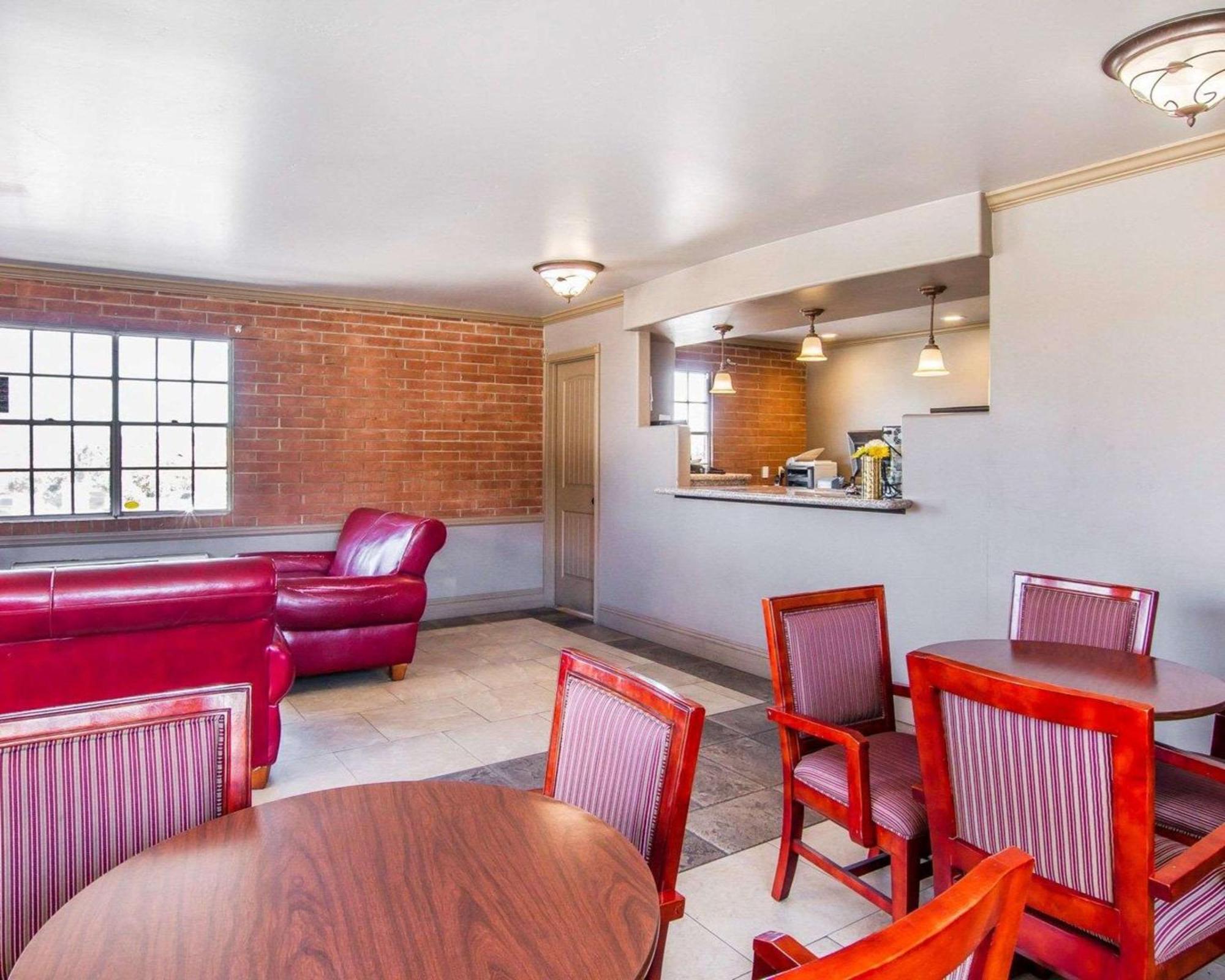 Rodeway Inn Prescott Bagian luar foto